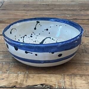 Studio Art Pottery Stoneware Bowl 7" Blue & Ivory Glaze Splatter Design